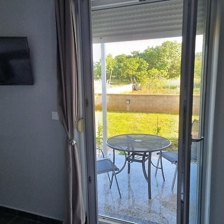 Sunset Apartments Zaton Bilik gambar