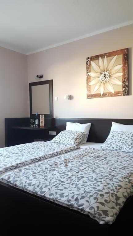 Sunset Apartments Zaton Luaran gambar