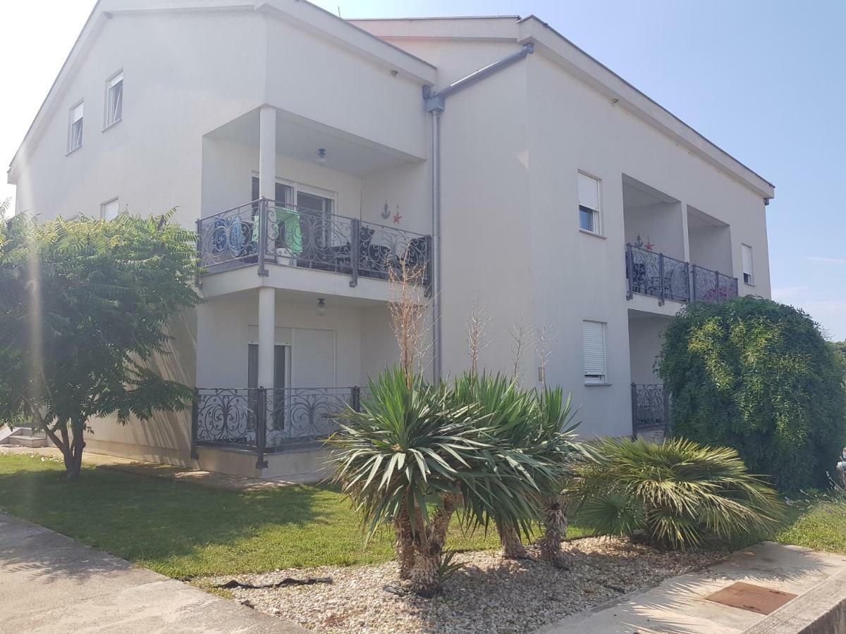 Sunset Apartments Zaton Luaran gambar
